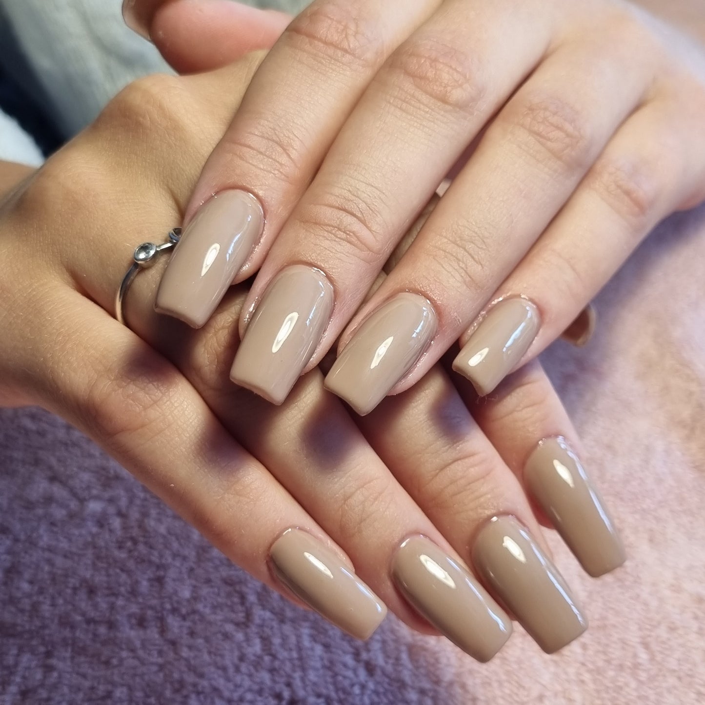 ACRYLIC NAIL EXTENSIONS COURSE